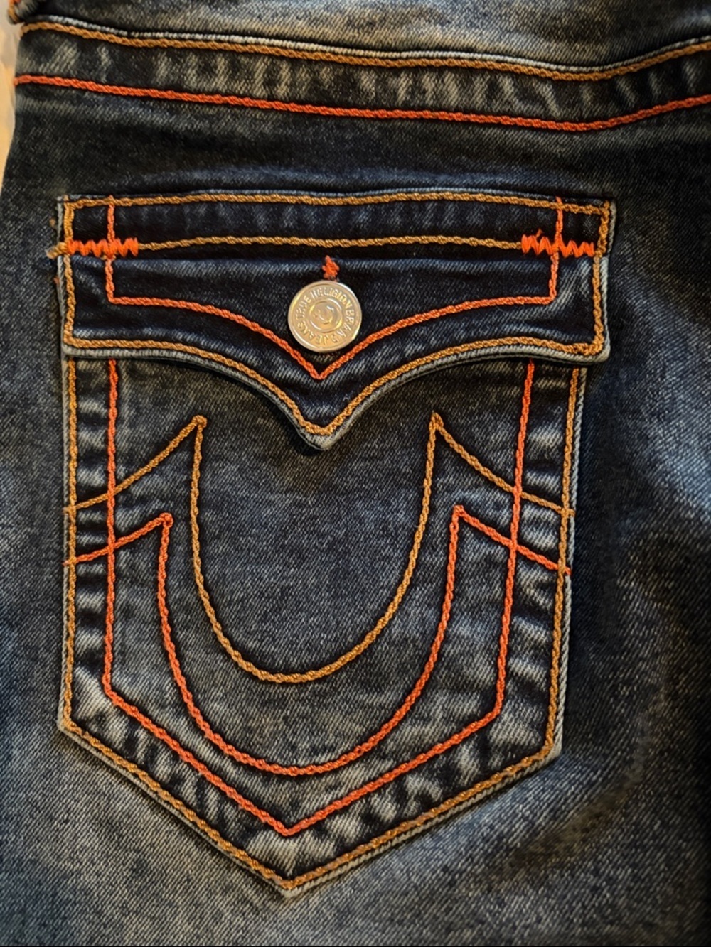 True Religion Blue Denim Jeans with Red Label Accents - Picture 9 of 15